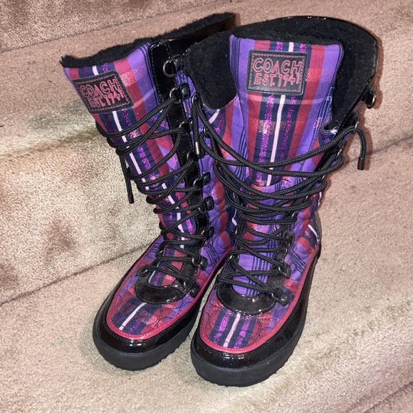Beautiful Coach winter Boots - Picture 2 of 6